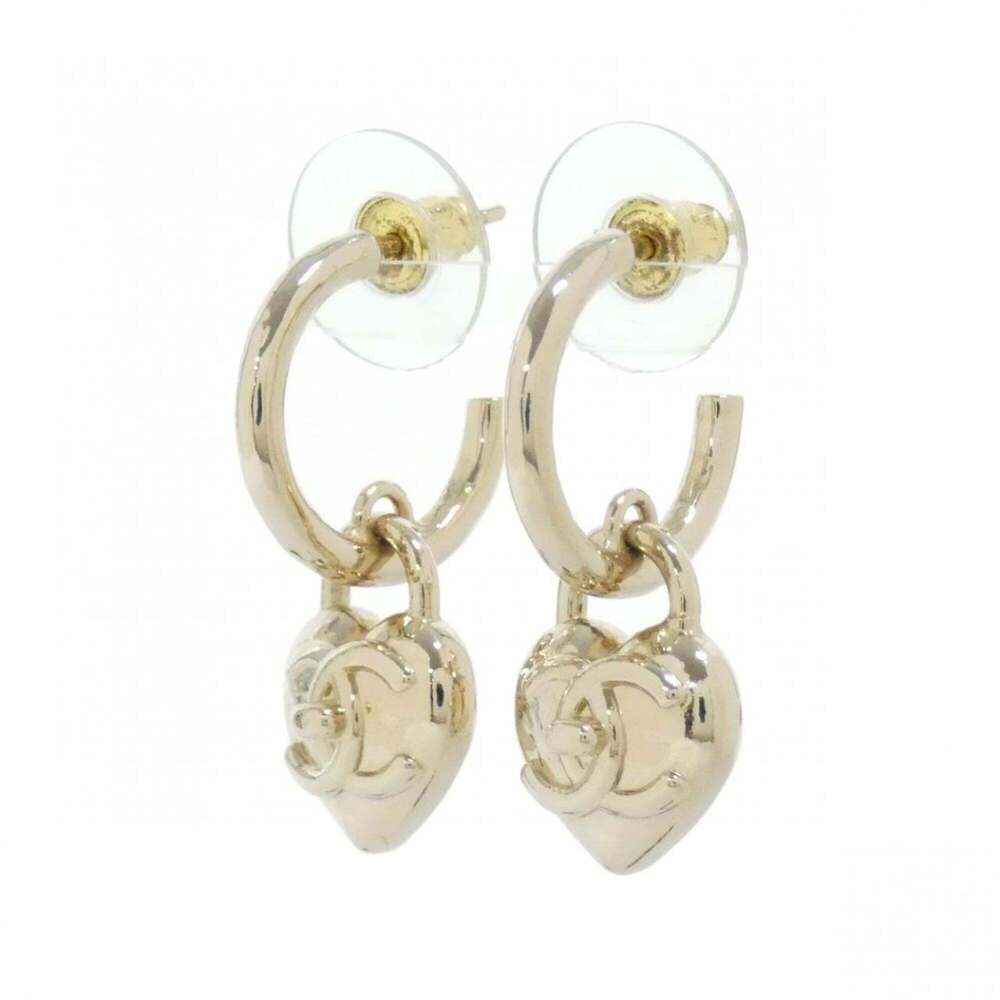 CHANEL Authentic Gold Earrings - Picture 2 of 3